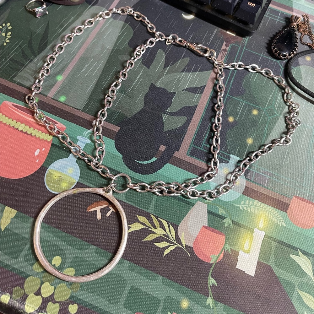 Open cellar door necklace